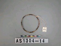 藏品(籐編綴珠腿飾)的圖片